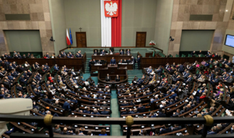 Zjednoczona Prawica nadal z dużą przewagą (Nowy sondaż)