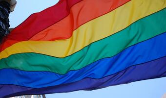 Niemieckie wojsko płaci reparacje, ale za LGBT