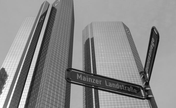 Janusz Szewczak: Deutsche Bank (na zdjęciu siedziba we Frankfurcie nad Menem) to główny kandydat na europejski zapalnik kryzysu bankowego, fot. freeimages.com