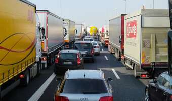 Granica z Ukrainą stoi. Kolejki TIR-ów na wiele dni