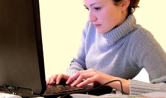 Od 2017 r. legalnie kupione w sieci filmy i muzyka mają być dostępne w całej Unii