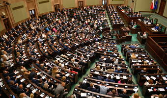 Wsparcie dla kredytobiorców - posłowie chcą wydłużenia wakacji kredytowych