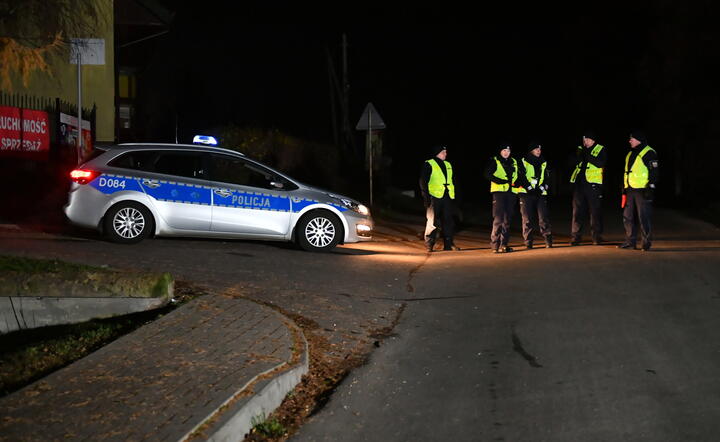 PRZEWODÓW MIEJSCE EKSPLOZJI / autor: PAP/Wojtek Jargiło