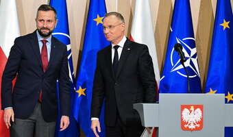 Prezydent, o tym kiedy szef MON opuści rząd i koalicję