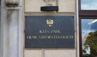 Cios w Sienkiewicza! RPO zarzuca działanie niekonstytucyjne
