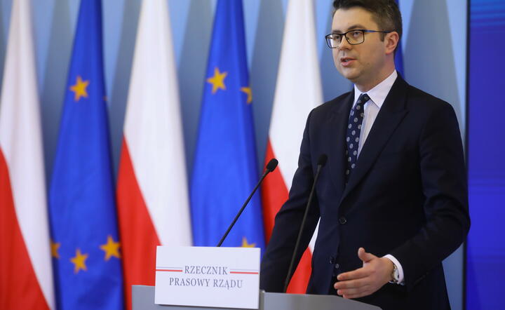 rzecznik rządu Piotra Müller / autor: PAP/Rafał Guz