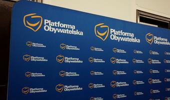 Był oskarżony o nepotyzm i mobbing - wrócił do PO