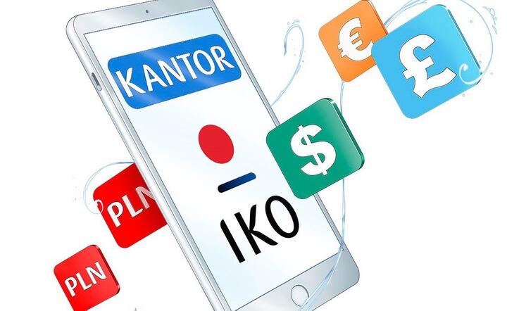 Zakupy BLIKIEM w kantorze PKO Banku Polskiego / autor: PKO BP