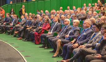 Doing business with China. Jaką role odgrywa Polska w chińskiej gospodarce?