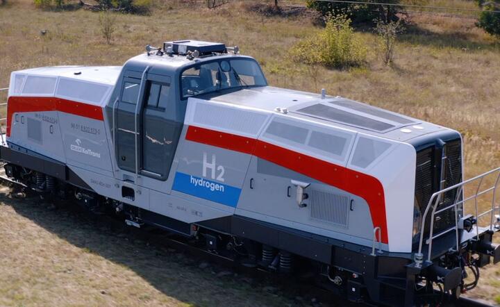Lokomotywa wodorowa SM426Dn / autor: Materiały prasowe