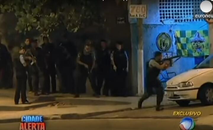 Brutalna przemoc z użyciem broni palnej jest częstym zjawiskiem w Brazylii / autor: fot. YouTube