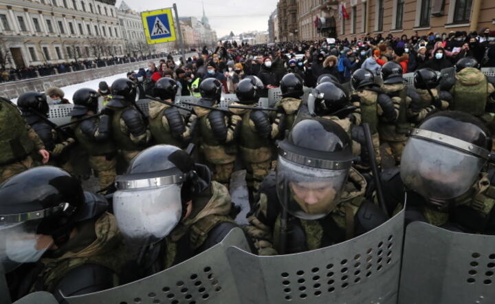 Petersburg, protesty / autor: PAP/EPA/ANATOLY MALTSEV