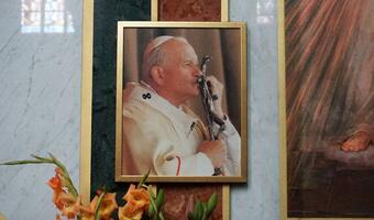 Dziś Dzień Papieski