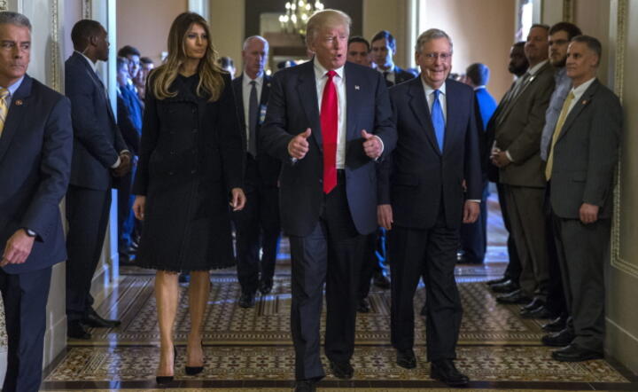 Prezydent-elekt Donald Trump na Kapitolu, fot. PAP/EPA/SHAWN THEW