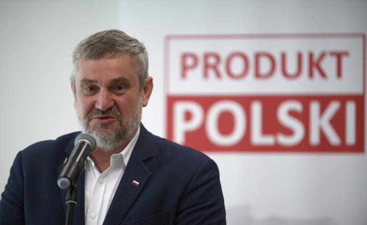 Produkujemy żywność najwyższej jakości i takimi produktami chcemy konkurować na świecie – zapewnia minister rolnictwa Jan Krzysztof Ardanowski / autor: PAP/ Marcin Obara