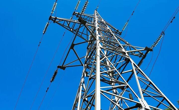 Przesył energii / autor: Pixabay 