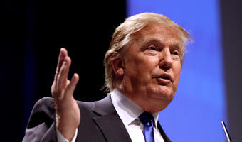 Trump: Hillary Clinton musi trafić do więzienia