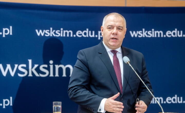  Wicepremier, minister aktywów państwowych Jacek Sasin przemawia podczas konferencji 'Przedsiębiorczość w Polsce-Nowe perspektywy rozwoju' w Toruniu / autor: PAP/Tytus Żmijewski