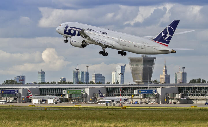 Lotnisko Chopina. Boeing 787 / autor: Materiały prasowe