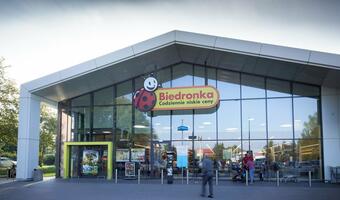 Sklepy reagują na sytuację na Ukrainie. Będą otwarte w niedzielę
