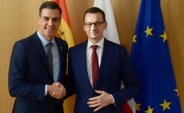 premier Mateusz Morawiecki i premier Hiszpanii Pedro Sanchez / autor: tvpparlament.pl