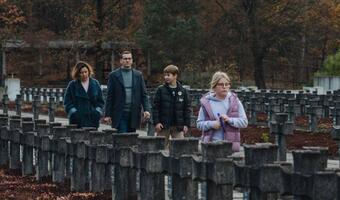 Premier z rodziną w Palmirach: Nie zapominajcie o bohaterach