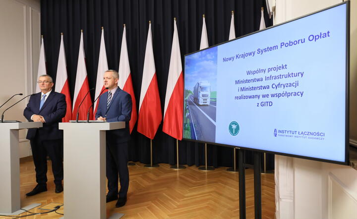 Marek Zagórski, minister cyfryzacji/Andrzej Adamczyk, minister infrastruktury / autor: PAP/Paweł Supernak