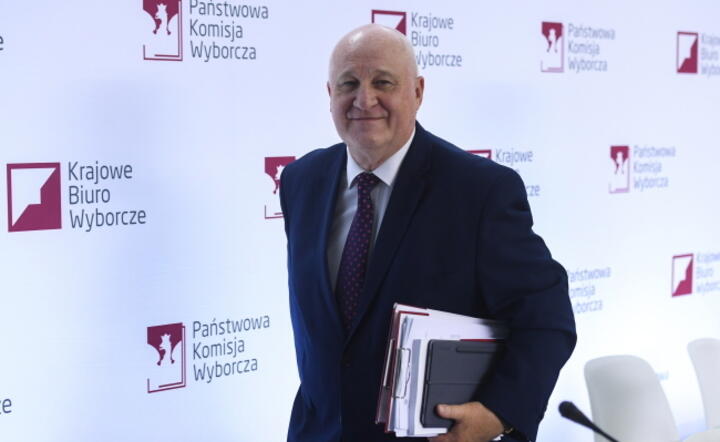  Przewodniczący PKW Sylwester Marciniak na konferencji prasowej Państwowej Komisji Wyborczej w Warszawie / autor: PAP/Piotr Nowak