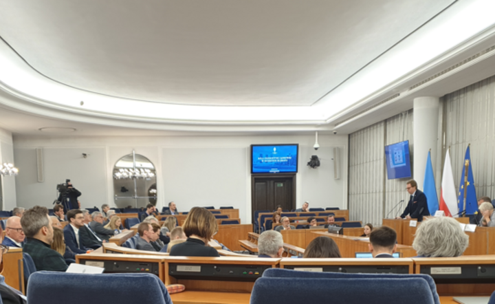 debata w Senacie RP o roli energetyki jądrowej w ochronie klimatu / autor: Fratria