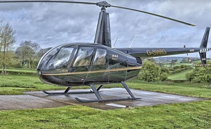Robinson R44 / autor: Pixabay