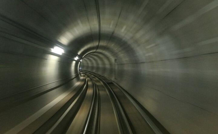 Metro  / autor: Pixabay 