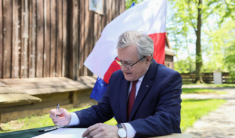 Gliński: zrealizowaliśmy ponad 6 tys. inwestycji w kulturze