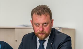 Luzowanie obostrzeń będzie "symboliczne"