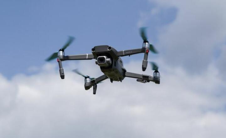Dron / autor: Pixabay 