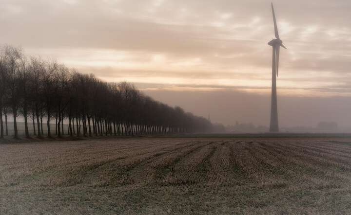 Zimą brak światła i wiatru kasuje możliwości produkcji energii przez OZE / autor: Pixabay