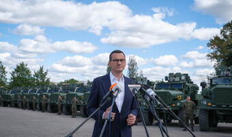 Premier: budżet zapewnia pieniądze na rozwój armii