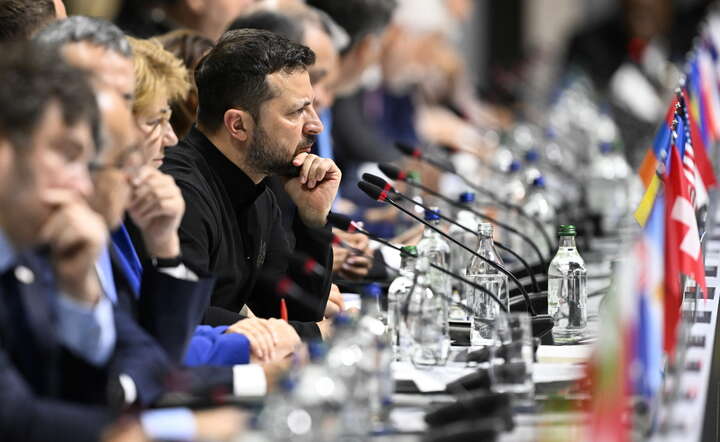 Prezydent Ukrainy Wołodymir Zełenski na konferencji w Szwajcarii / autor: PAP/EPA/URS FLUEELER 