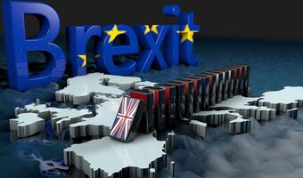 Brexitowe nagłówki szarpią kursem funta