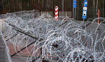 35 proc. Polaków za polityką rządu ws. migrantów