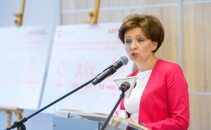 Nowych firm wciąż przybywa, jest ich więcej niż na początku roku / autor: PAP/ Jakub Kaczmarczyk
