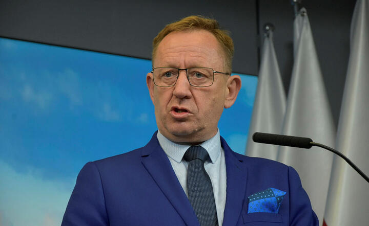 Minister rolnictwa Robert Telus / autor: Fratria