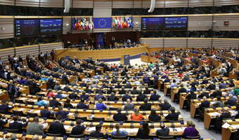 Parlament Europejski przyjął pakt migracyjny