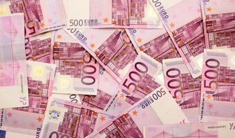 Złoty nieco słabszy o poranku, wybory w Niemczech ciążą euro