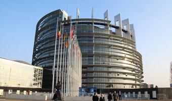 UE formalnie przyjęła budżet na lata 2021-2027