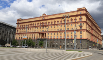 Microsoft: Rosja łączy taktyki KGB z cyfrowymi operacjami wpływu