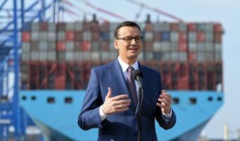 Na działaniach rządu zyskuje gospodarka
