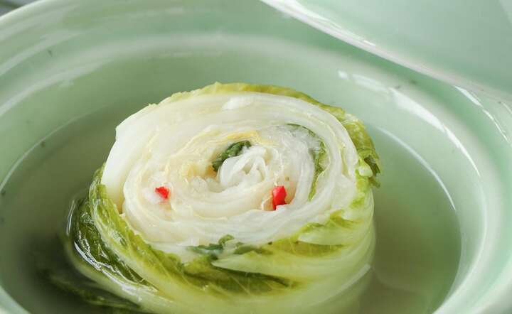 Kimchi - biała koreańska kapusta kwaszona  / autor: Pixabay