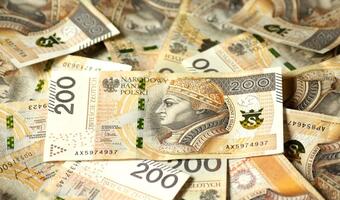 W czasie pandemii “życie” banknotu w Polsce dłuższe