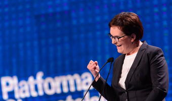 Lider PO Ewa Kopacz licytuje: budżet pokryje składki na ZUS i NFZ, będzie jednolity PIT o stawce 10 proc. Ale skąd weźmie na to pieniądze, nie mówi...