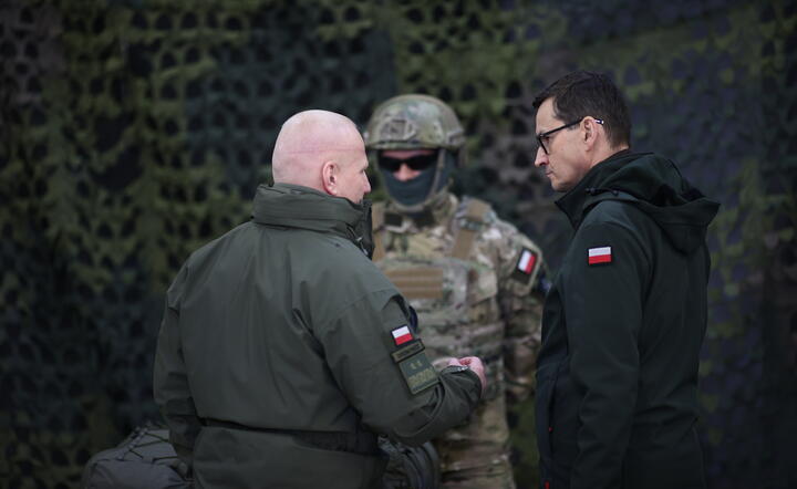 Mateusz Morawiecki w Jednostce Wojskowej „NIL” im. gen. bryg. Augusta Emila Fieldorfa „Nila” w Krakowie / autor: PAP